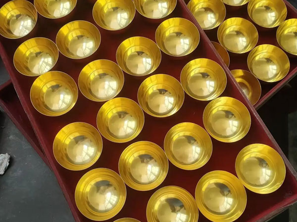 黄金皿